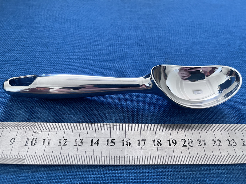 ハンジアが新たに発売した高級アイスクリームスクープはユーザーにどのように楽しさと新鮮さを提供するのでしょうか？